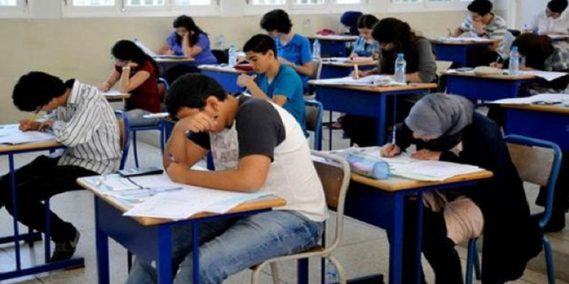 وزارة التربية تُعلن سنة تاسعة أساسي بيضاء