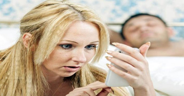 الإمارات: السجن ثلاثة أشهر لمن تفتّش محتويات جوال زوجها