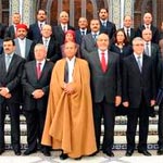 الحكومة المستقيلة متمتعة بكامل صلاحياتها إلى حين مباشرة الحكومة الجديدة