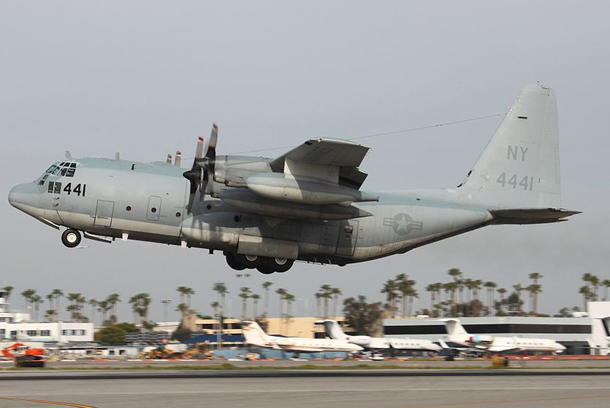 Un avion militaire s'écrase dans le Mississippi, 16 morts