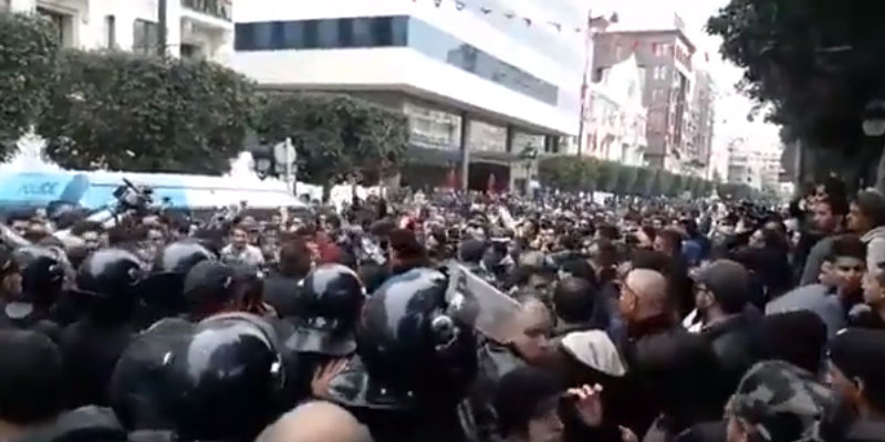 Il y a une certaine ''nostalgie de la période de l'autoritarisme'' en Tunisie, selon Michael Ayari