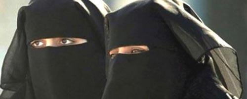 Des étudiantes de la Manouba auraient été payées pour porter le niqab 