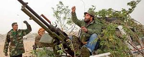 220 milices de Kadhafi tentent de franchir le territoire Tunisien  