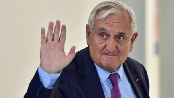 Jean-Pierre Raffarin annonce son retrait de la vie politique et explique les raisons