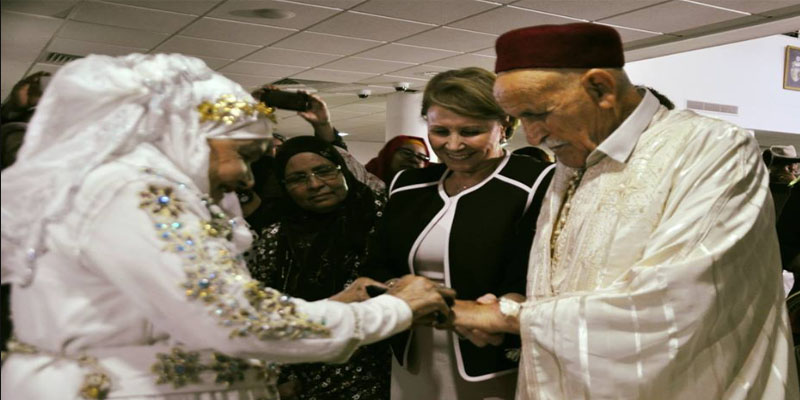 بالصور: حفل زفاف مسنّين مقيمان في دار المسنين الصادق إدريس بقمرت