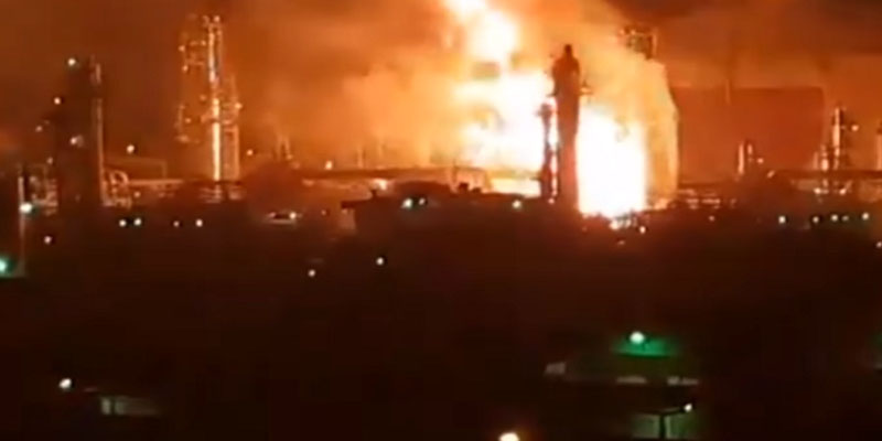 الجزائر: انفجار بأكبر مصنع للغاز بوهران