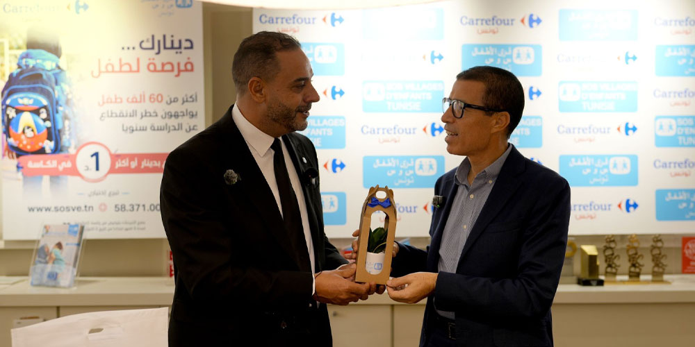 Carrefour-161026-0.jpg