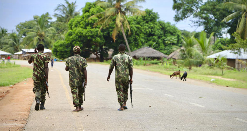 الموزمبيق :مقتل 13 مدنيا في هجمات إرهابية
