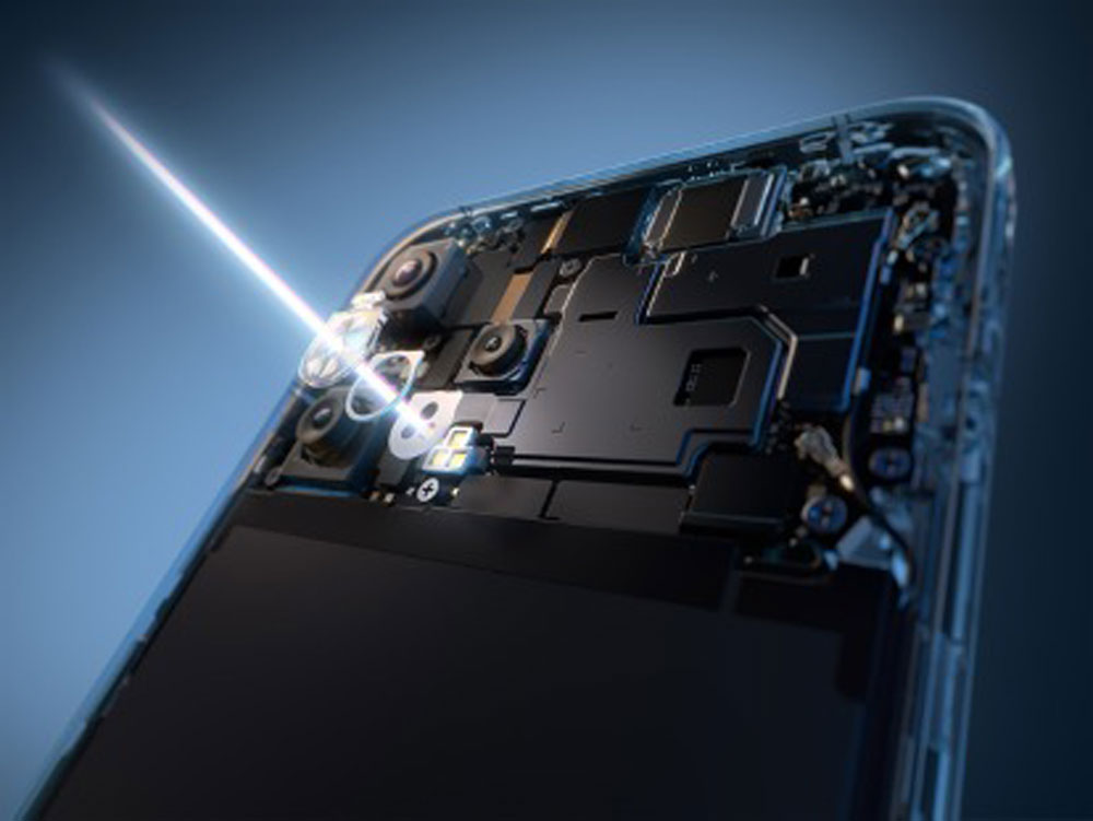 OPPO-120825-5.jpg