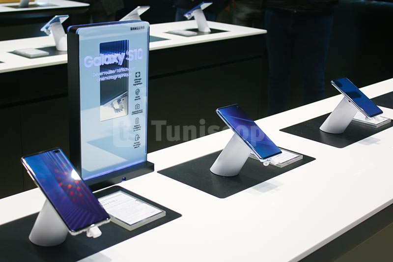 Samsung-310120-07.jpg