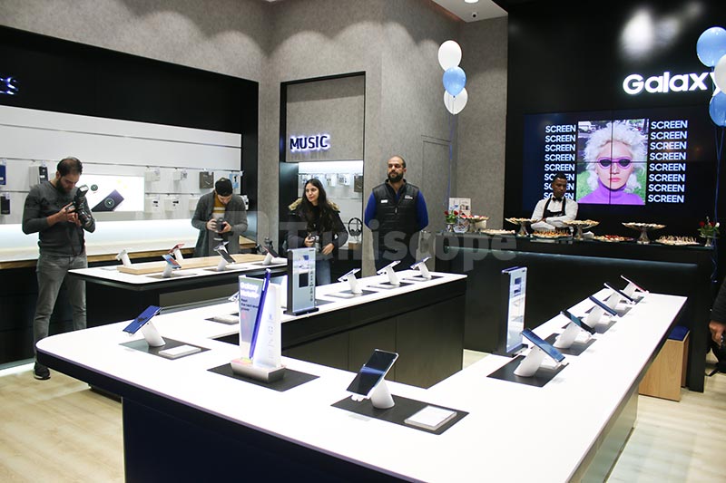 Samsung-310120-12.jpg