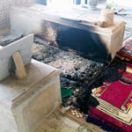 En photos les détails de l'attaque salafiste contre le mausolée de Sidi Abdelaziz à la Marsa