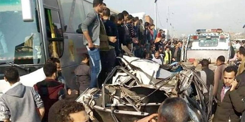 مصر، حادث ''مفجع '' يخلف عشرات القتلى والجرحى على طريق رئيسي