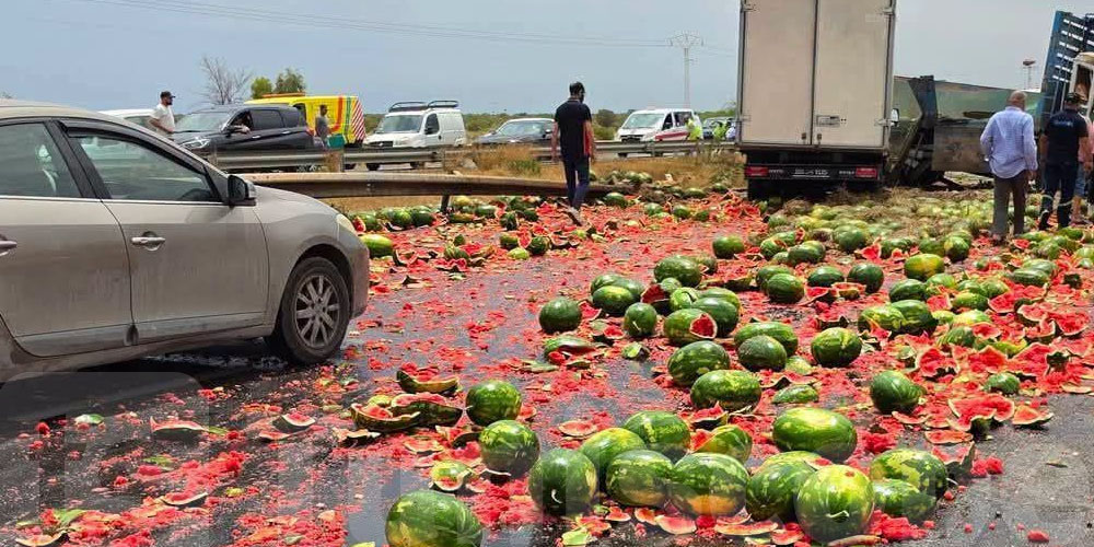 شنوة صاير؟ حادث مرور يغلق جزء من الطريق السيارة النفيضة – بوفيشة