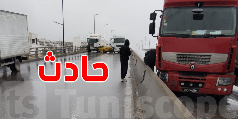 عاجل: انزلاق شاحنتين ثقيلتين يتسبّب في انقطاع الطريق بقنطرة الياسمينات