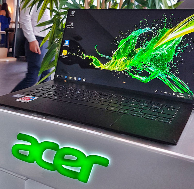 acer-241010-11.jpg