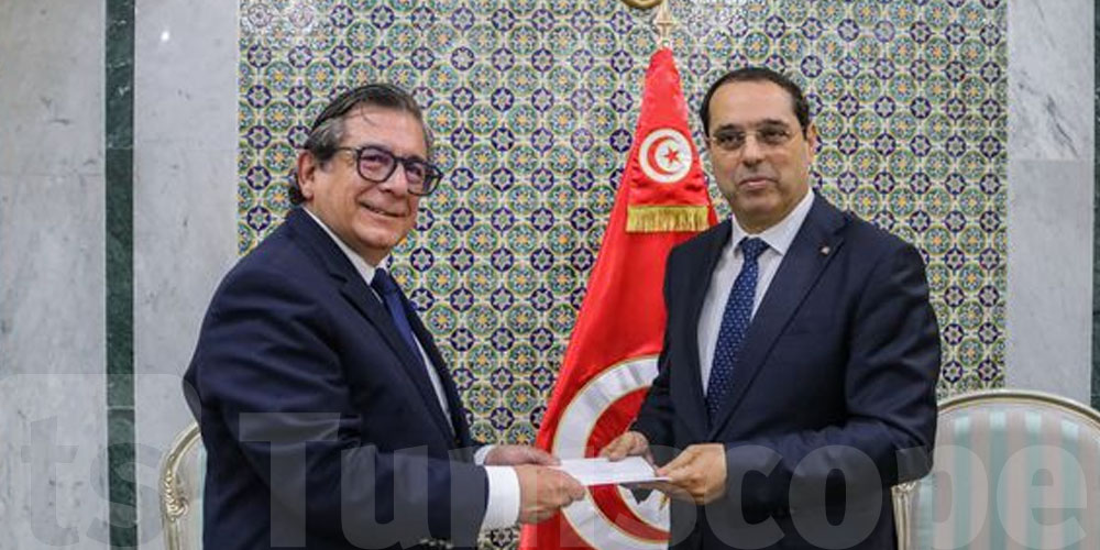 Mounir Ben Rjiba reçoit le nouvel ambassadeur du Pérou en Tunisie