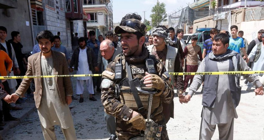13 قتيلاً في تفجير استهدف تجمعاً انتخابياً بأفغانستان