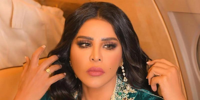 بالصورة: ''كمامة'' أحلام تثير السخرية