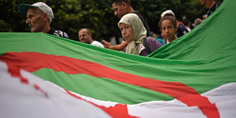 En Algérie, l'élection présidentielle fixée au 12 décembre