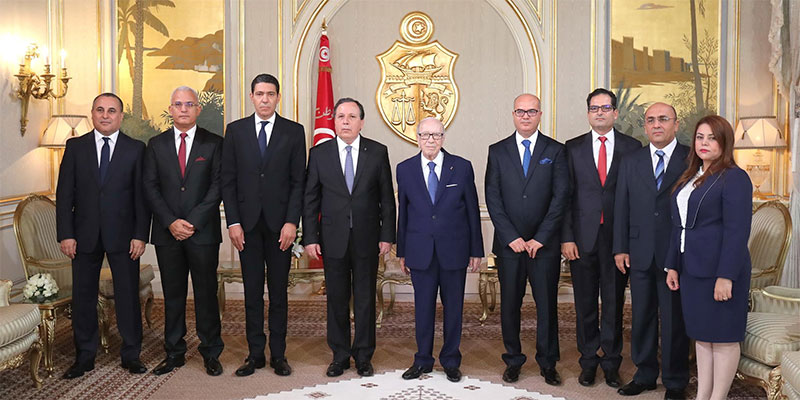 قايد السبسي يشرف على تسليم أوراق اعتماد سبعة سفراء جدد لتونس