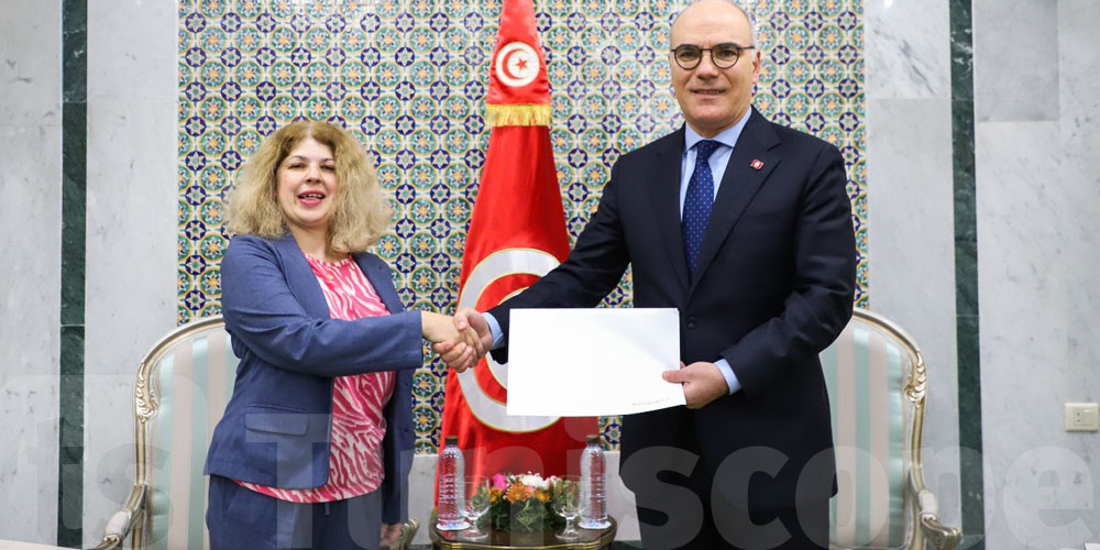 Nabil Ammar reçoit Olga Anagnostopoulou nouvel Ambassadeur de Grèce en Tunisie.