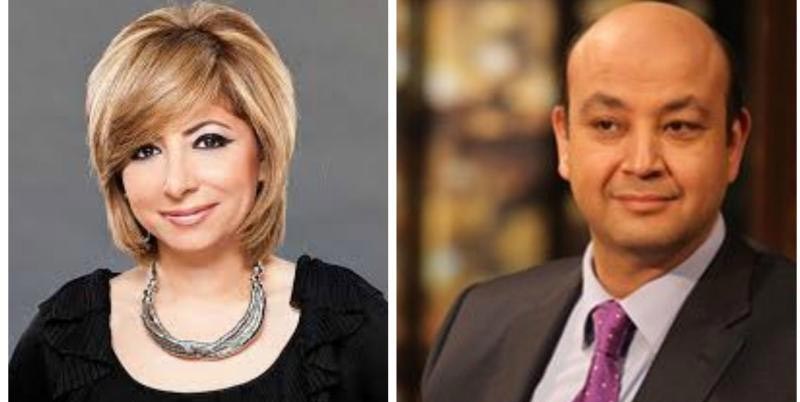 بالصور: عمرو أديب يفاجئ زوجته لميس الحديدي بهدية في الأستوديو بمناسبة عيد الحب