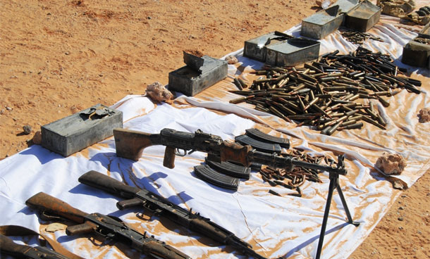 L’armée algérienne arrête 4 éléments d’une cellule de soutien aux terroristes, à la frontière avec la Tunisie