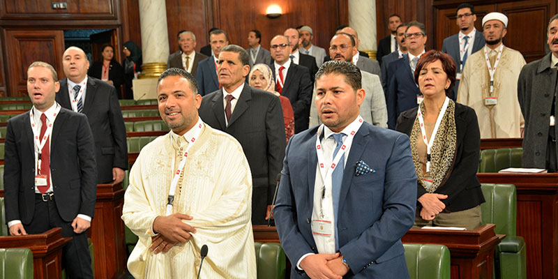 Photo du jour : Quand Seif Eddine Makhlouf prend la pause lors de l’hymne