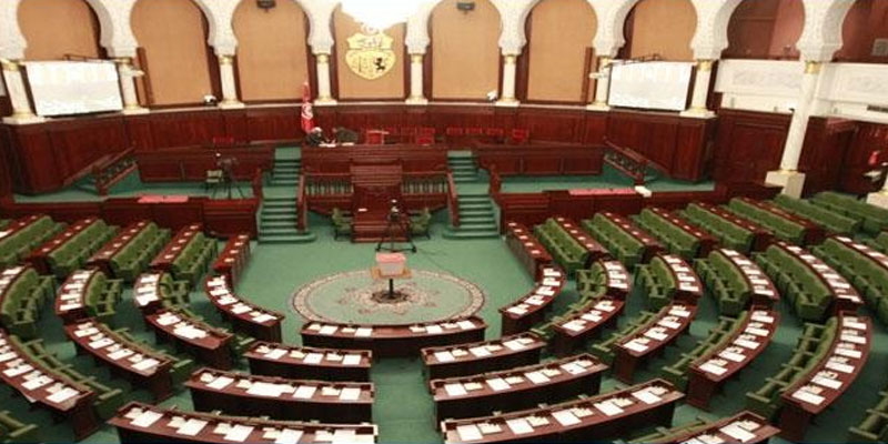 بسبب تغيّب النواب: رفع جلسة مساءلة وزيرة الصحة