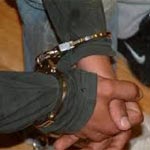 Arrestation d’un individu en possession d’un pistolet et des munitions à Regueb