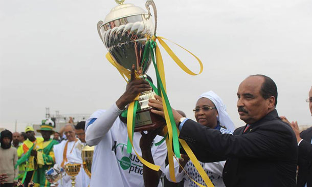 Le président mauritanien arrête un match et donne l’ordre de passer aux tirs aux buts