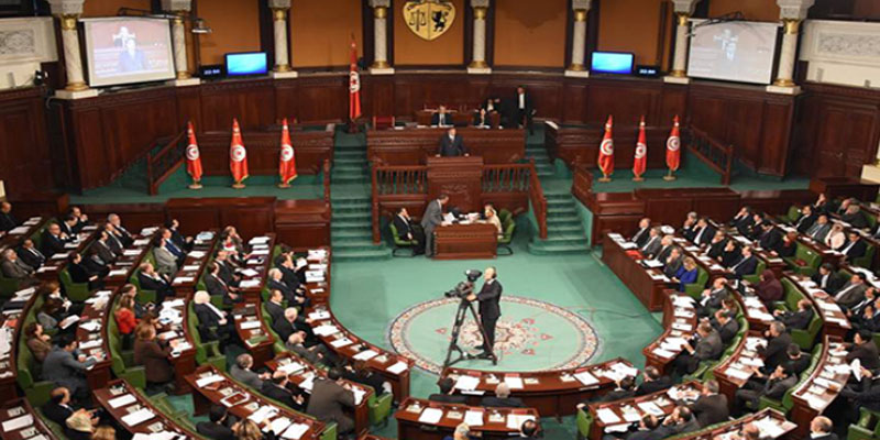  البرلمان: الاقتطاع من منح  107 نواب