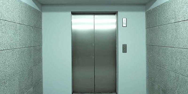 صفاقس: حارس عمارة يتحوّل إلى اشلاء بسبب المصعد