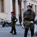 الشرطة اليونانية تعتقل سوريا كان ينقل أكثر من 95 ألف رصاصة