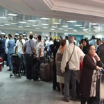 Attente et désordre à l’aéroport Tunis-Carthage à cause d’une panne