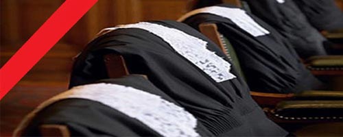 avocats-brassards-rouges-08042013-1.jpg
