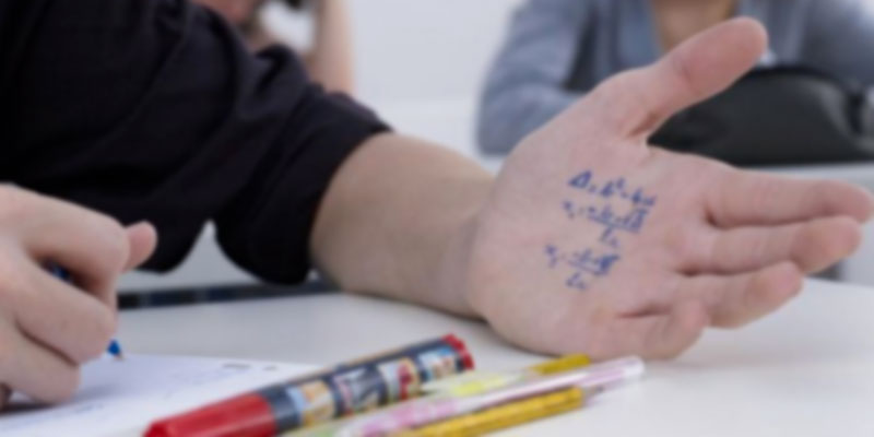 Bac 2018 : Que risquent les tricheurs ?