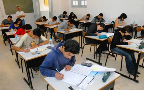 الابقاء على إجراء مناظرة ''السيزيام'' و امتحان ''النوفيام'' بصفة اختيارية