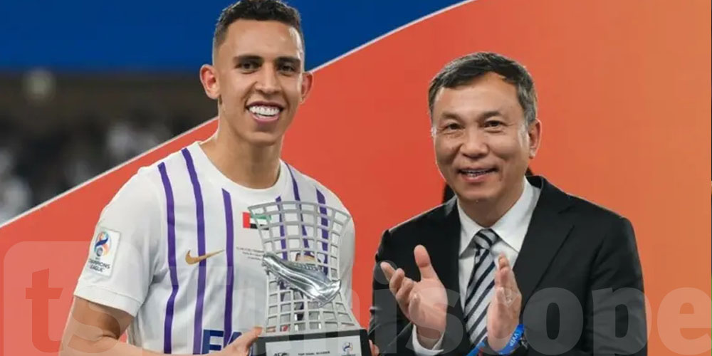 لاعب مغربي يجمع بين جائزتي الهداف و الافضل