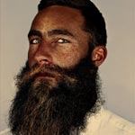 Pour aider la recherche contre le cancer, il vend sa barbe à 1 million de dollars