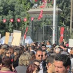 Bardo : un groupe de jeunes s’attaquent aux tentes des manifestants