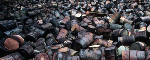 barils-petrole-250311-1.jpg