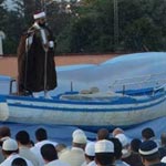 Photo du jour : Une barque de pêche à l’occasion du prêche d’Aïd el-Fitr