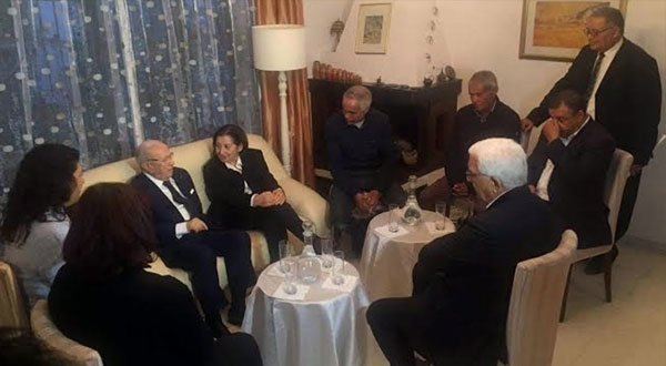 رئيس الجمهورية في منزل الفقيد أحمد ابراهيم