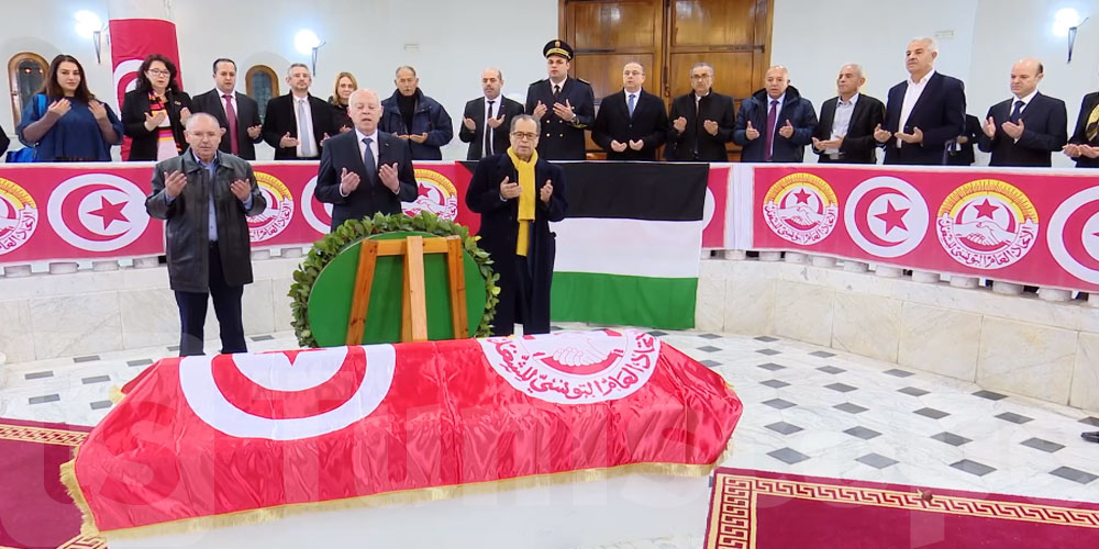 Kaïs Saïed rend hommage au leader national Ferhat Hached, tombé pour la patrie
