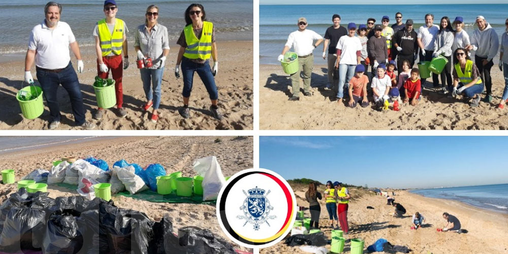 L'ambassadeur de la Belgique et son épouse nettoient la plage 