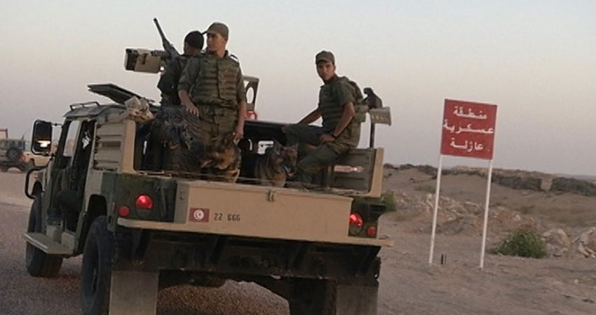 إيقاف 3 تونسيين داخل المنطقة الحدودية العازلة