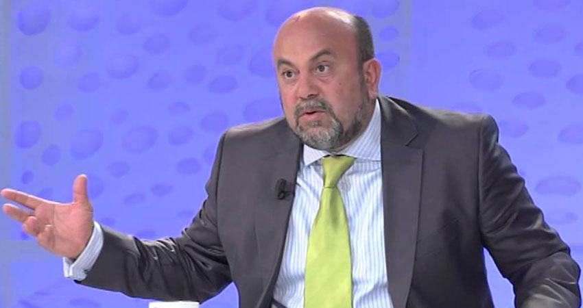 شطب المحامي عماد بن حليمة من جدول المحاماة لمدة 4 أعوام