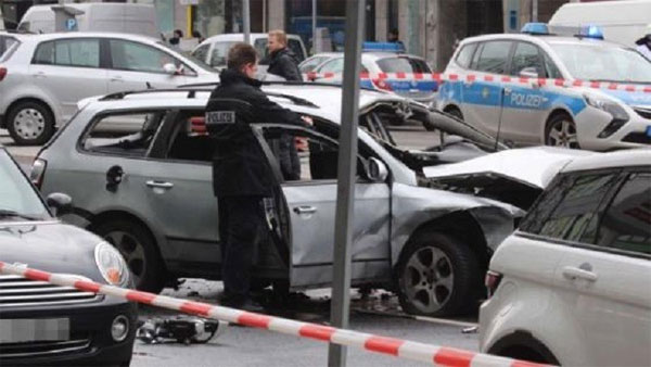 Berlin: une bombe explose dans une voiture, le conducteur tué